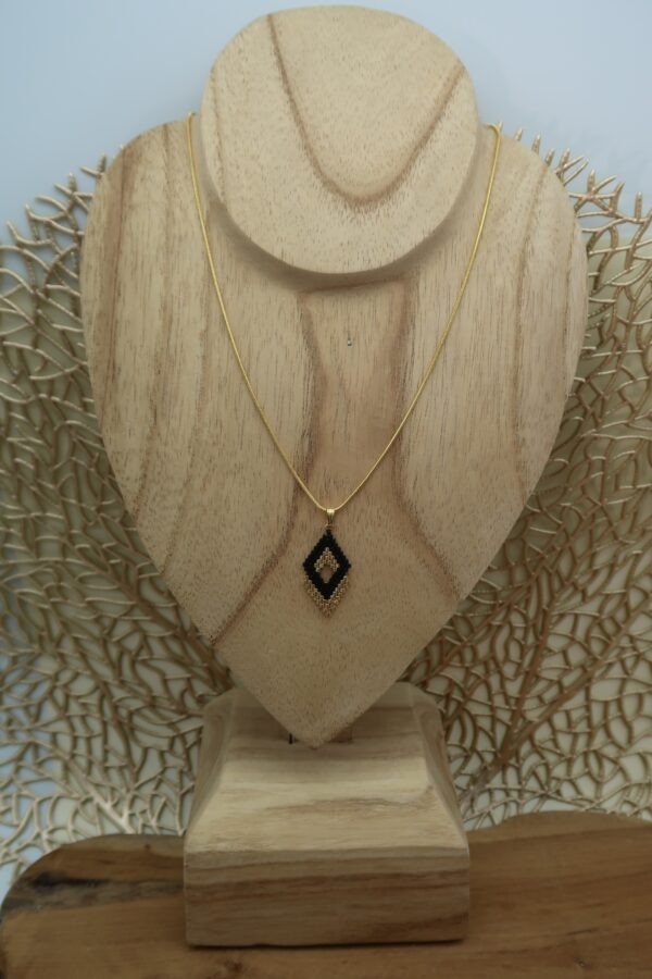 Collier Alcova